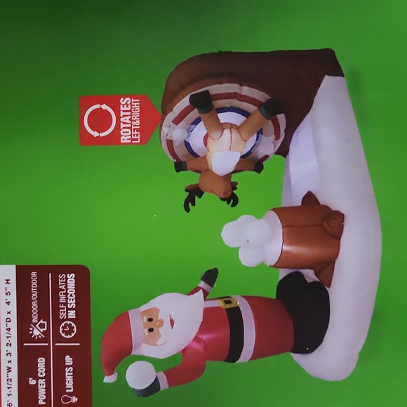 BNIB Santa inflatable throwing snowballs at deer target- so fun- HTF - Picture 3 of 7